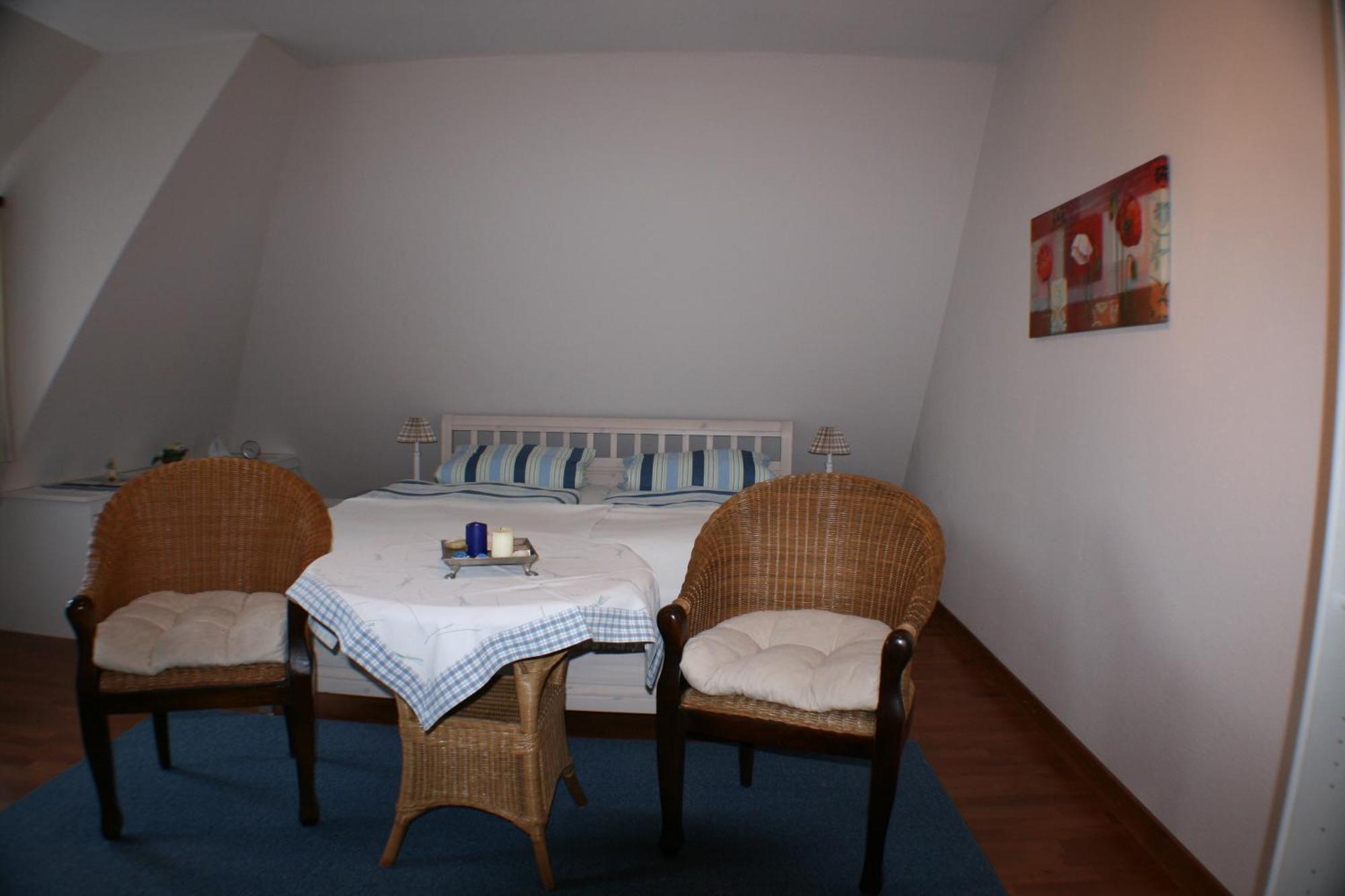 Ferienwohnungen Im Hotel Garni Zur Post Utersum Phòng bức ảnh